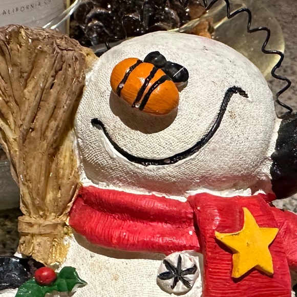 Snowman - Picture 3 of 3